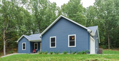 108th_Ave_270_Plainwell_49080-29