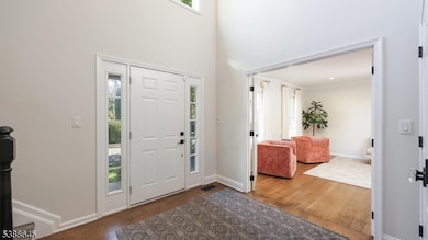 9 Apple Tree Ln, Warren, NJ 07059 - photo 4