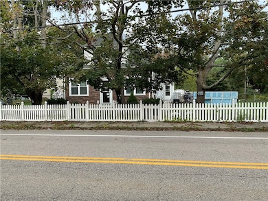 105 Read Ave, Coventry, RI 02816 - photo 2