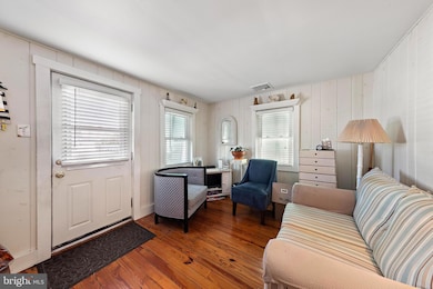 12 E Winifred Ave, Beach Haven, NJ 08008 - photo 4