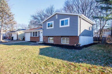 2802 Millvale St, Columbus, OH 43232 - photo 2