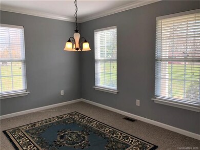 135 Clements Rd, Statesville, NC 28677 - photo 7