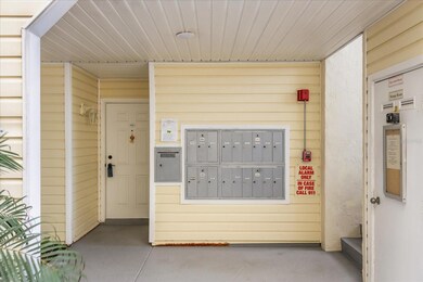 6817 Stonesthrow Cir N unit 17107, Saint Petersburg, FL 33710 - photo 5