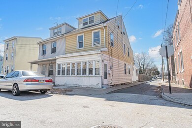 212 Middlesex St, Gloucester City, NJ 08030 - photo 2