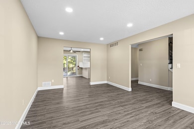 1432 Weeping Willow Ct, Toms River, NJ 08753 - photo 5