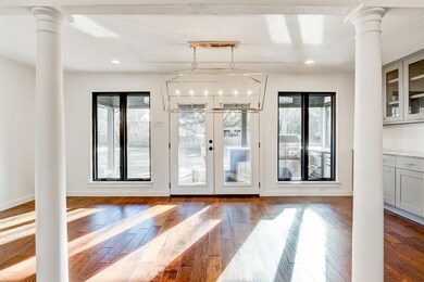 Living/Dining area