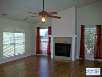 121 Kathryn Cove, San Marcos, TX 78666 - photo 2