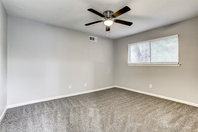 2322 Dunlavy St unit 4, Houston, TX 77006 - photo 4