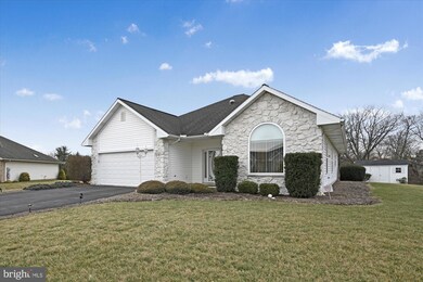 571 Blossom Trail, Mount Joy, PA 17552 - photo 2