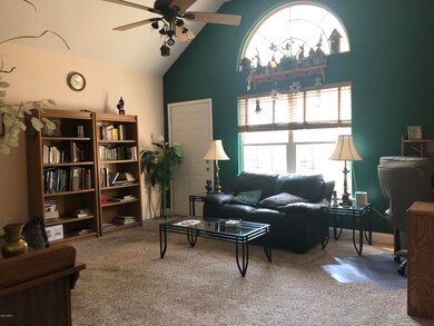 2nd Living Room