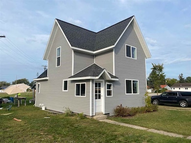 201 E Hinman, Mancelona, MI 49659 - photo 3