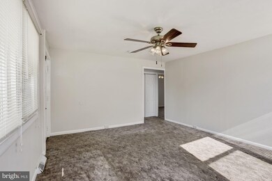 25 Dihedral Dr, Middle River, MD 21220 - photo 5