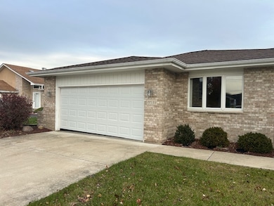 18539 Country Ln, Lansing, IL 60438 - photo 2