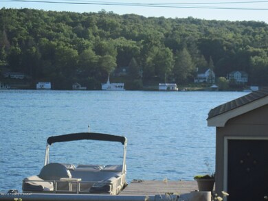 38 Lakeside Dr, Harveys Lake, PA 18618 - photo 4