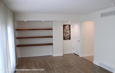 1856 Coolidge Rd, East Lansing, MI 48823 - photo 2