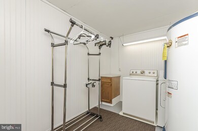 252 Iden Ln, Martinsburg, WV 25404 - photo 5