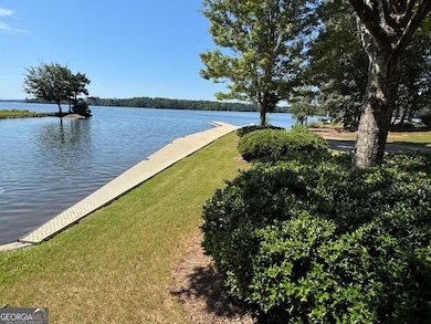 1010 Emerald Shores Dr, White Plains, GA 30678 - photo 2