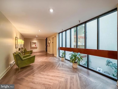 Hill House unit 232, Huntingdon Valley, PA 19006 - photo 2