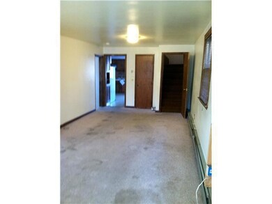 477 18th St, Niagara Falls, NY 14303 - photo 2