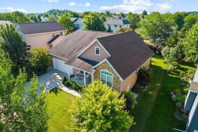 5213 Blazingstar Ln, Fitchburg, WI 53711 - photo 2