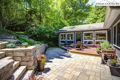 152 Artists Aly, Blowing Rock, NC 28605 - photo 4