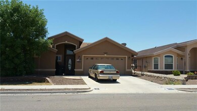 14249 Desert Mesquite Dr, Horizon City, TX 79928 - photo 3