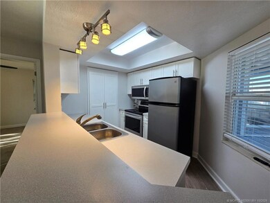 3206 SE Aster Ln unit R207, Stuart, FL 34994 - photo 7