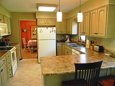 483 S 700 E, Greentown, IN 46936 - photo 6