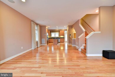 815 N Alfred St, Alexandria, VA 22314 - photo 2