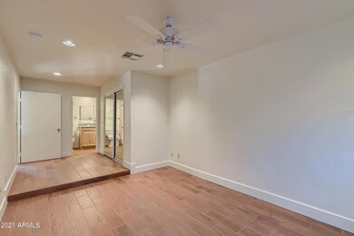 14 Primary Bedroom