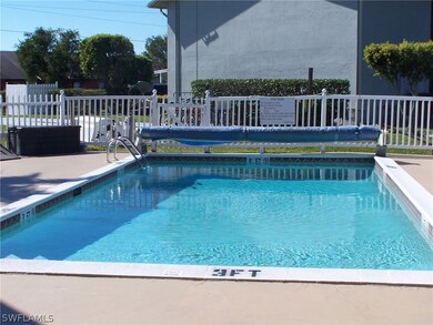 4708 SW 8th Place unit 108, Cape Coral, FL 33914 - photo 5