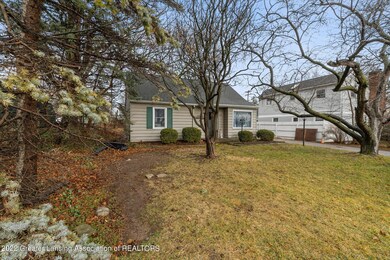 02-3524-W-Saginaw-St-Lansing-MI-48917-Wi