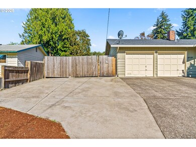 3131 Alyndale Dr, Eugene, OR 97404 - photo 3