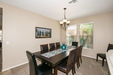 06 Dining Room