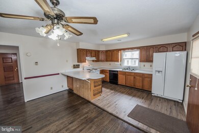 125 Lambden Ave, Winchester, VA 22601 - photo 7