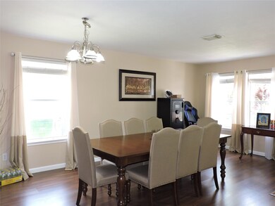 9243 Garfield Park Ln, Houston, TX 77075 - photo 6