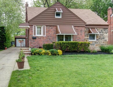 This home received Euclid CURB APPEAL Award in 200