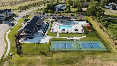 2 Pools, Pickleball, Playground & more!