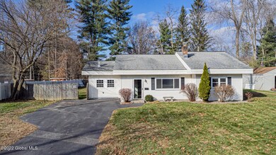 5 Lee Ave-02