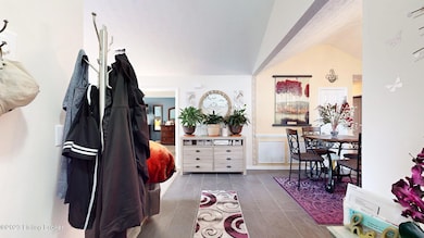 10718 Glenmary Springs Dr, Louisville, KY 40291 - photo 5