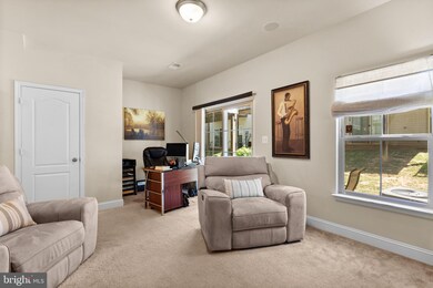 4715 Potomac Highlands Cir, Triangle, VA 22172 - photo 5