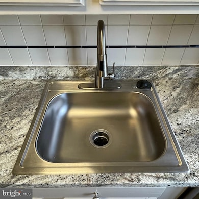 991C Village Round unit C, Allentown, PA 18106 - photo 3