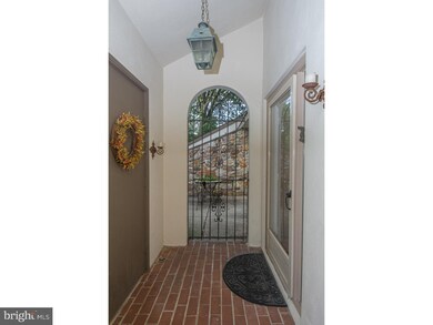 31 Oak Knoll Dr unit D31, Berwyn, PA 19312 - photo 2