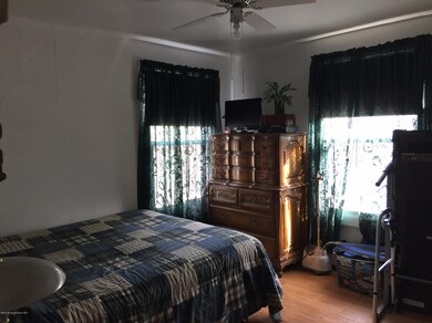 BEDROOM (2)
