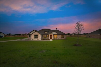 157 Chester Rd, Springtown, TX 76082 - photo 2