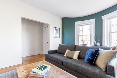 672 Washington St unit 1, Brookline, MA 02446 - photo 4