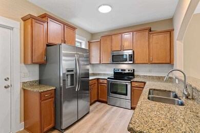 3826 Amelia Park Dr, Raleigh, NC 27606 - photo 5