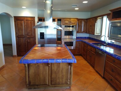 Gourmet Kitchen