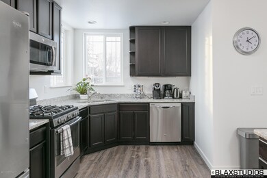 011-Kitchen (4 of 5)
