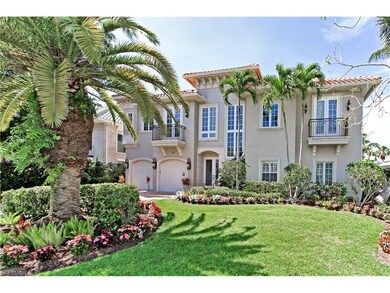 Wow...great curb appeal!!!